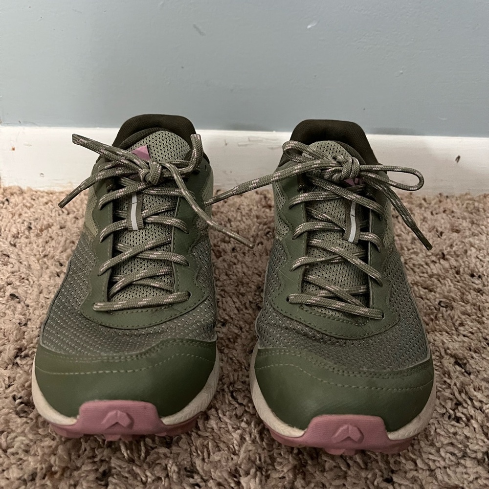 Merrell Olive Green Women's Shoes with Mauve Accent